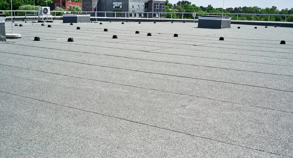 Bitumen flat roof