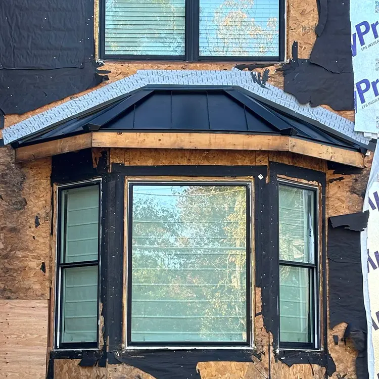 Standing seam metal roofing