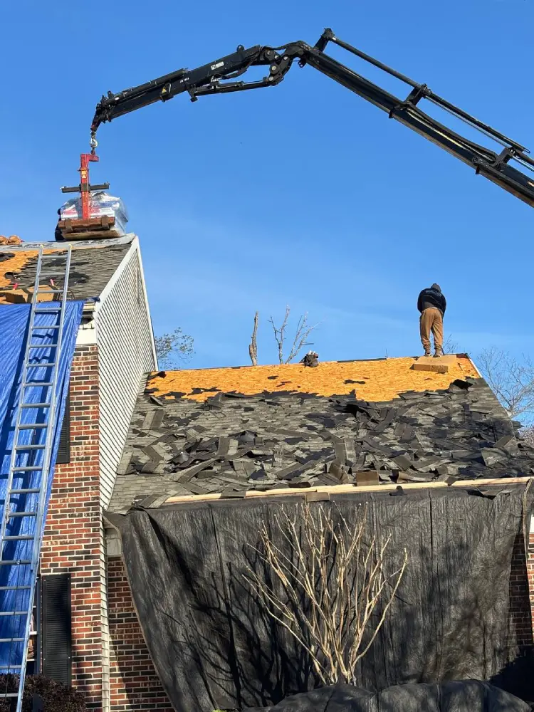 Installing synthetic underlayment